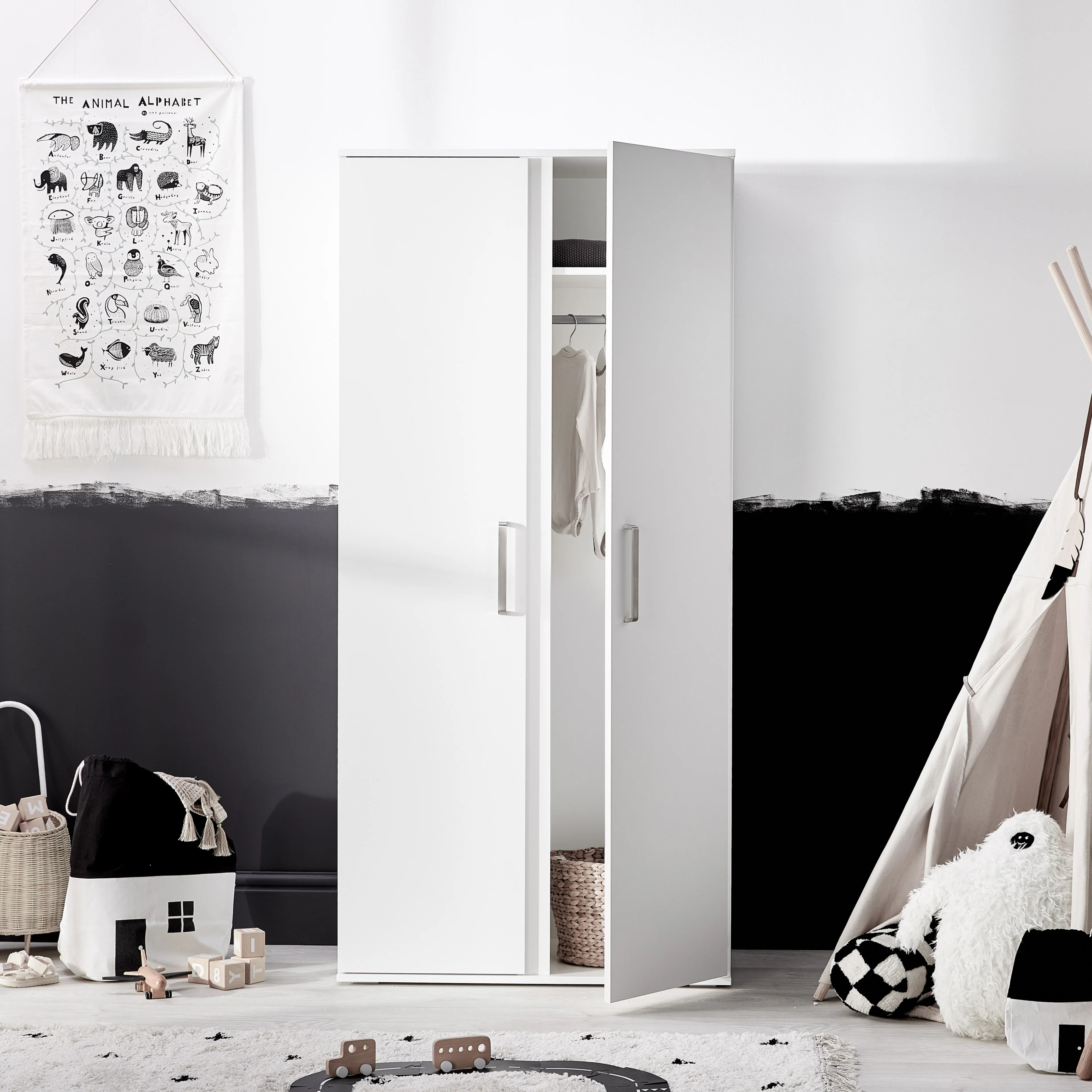 Finchley White Wardrobe - Image 2