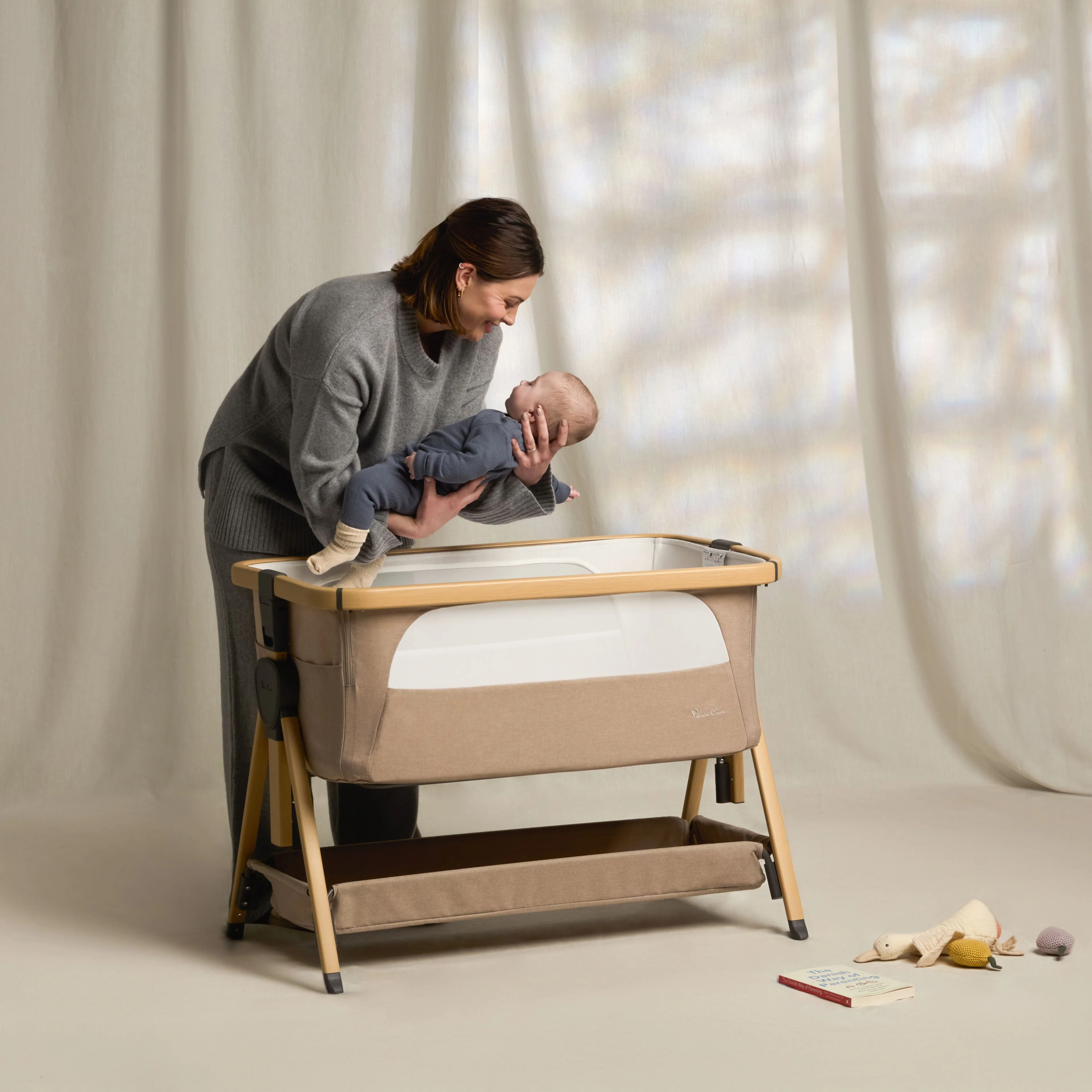Lunar Bedside Crib Oatmeal New Arrival Bundle - Duckling Print - Image 6