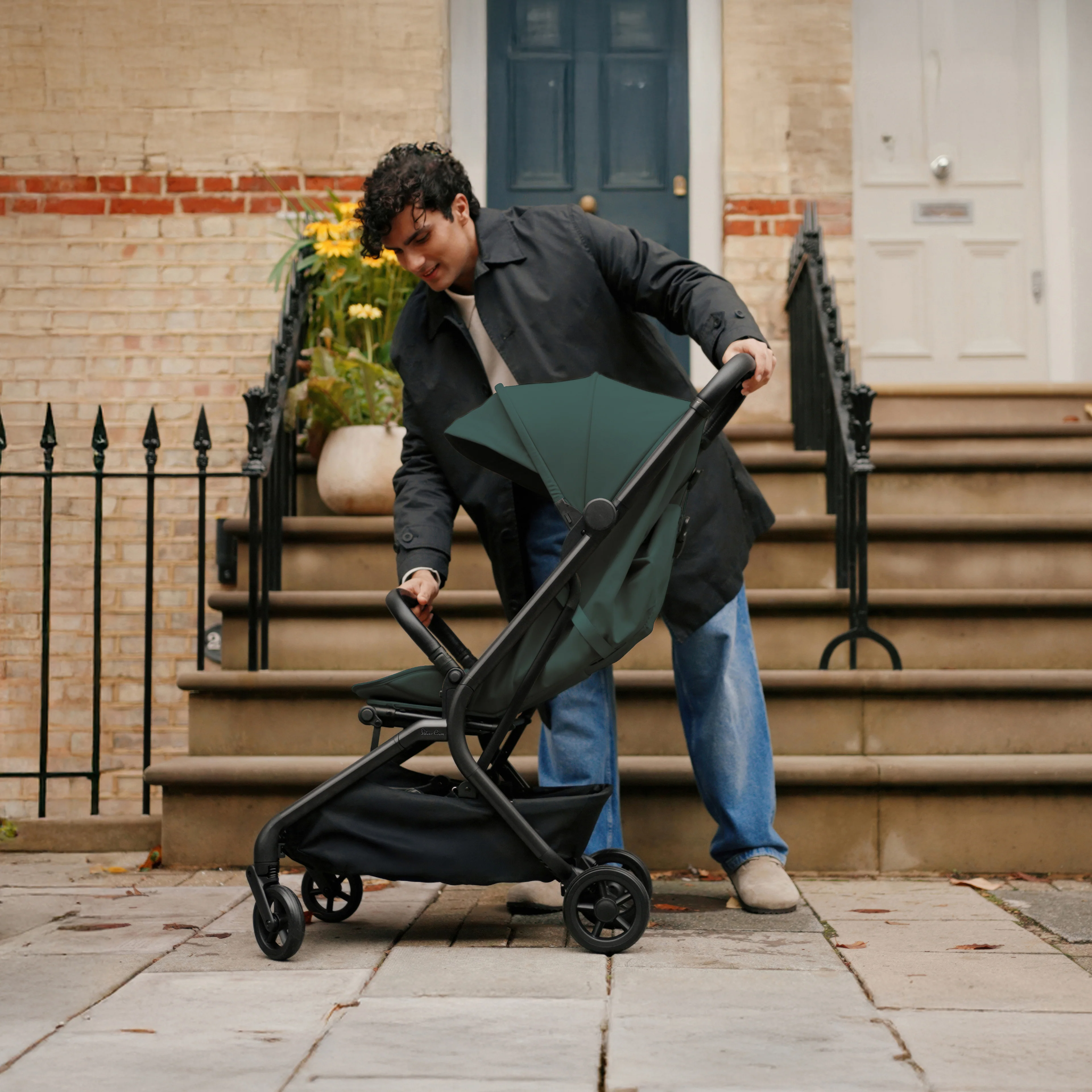 Nia Conifer Compact Travel Stroller - Image 10