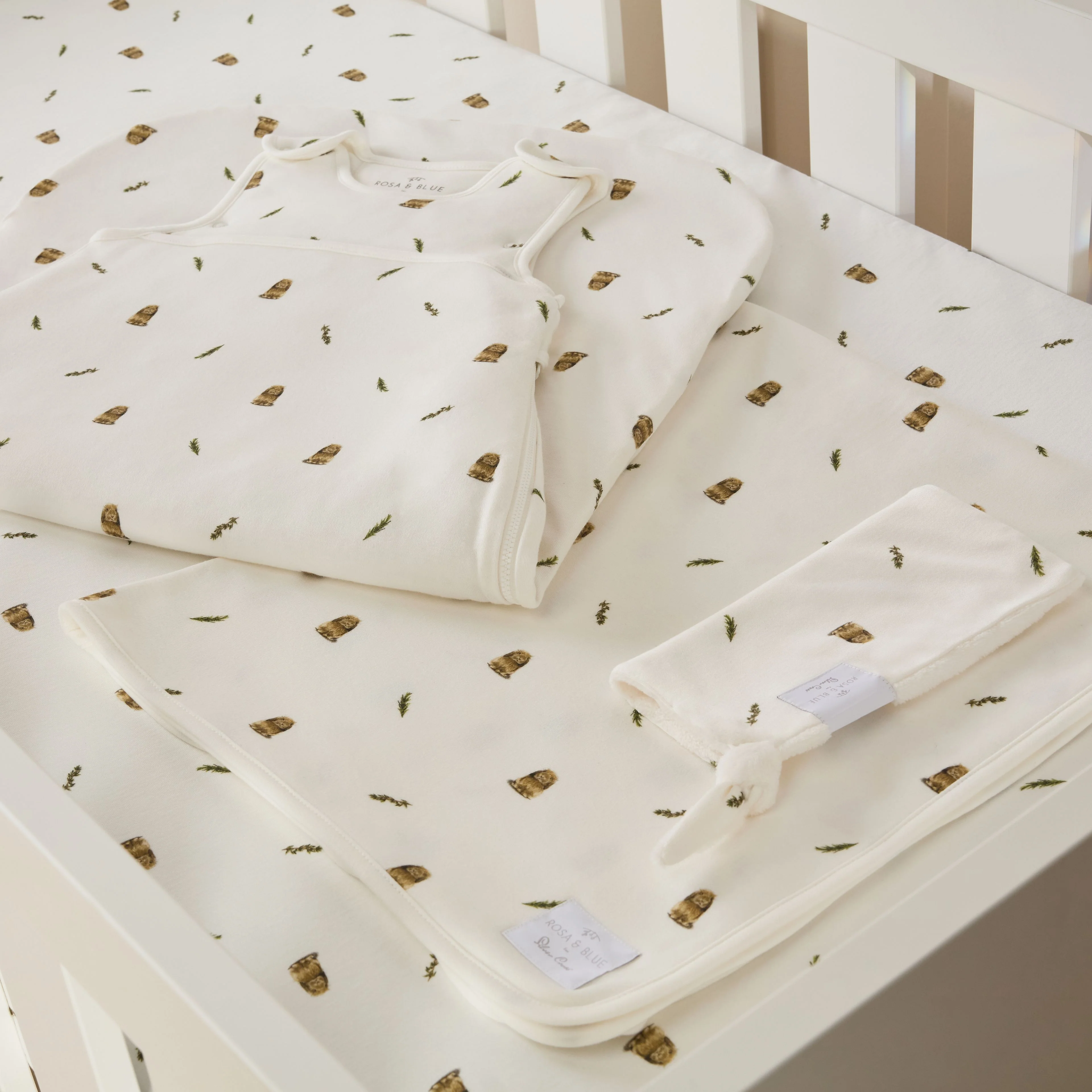 Bromley Oak 2 Piece Nursery Room Set With Mattress & Bedside Crib - Image 14