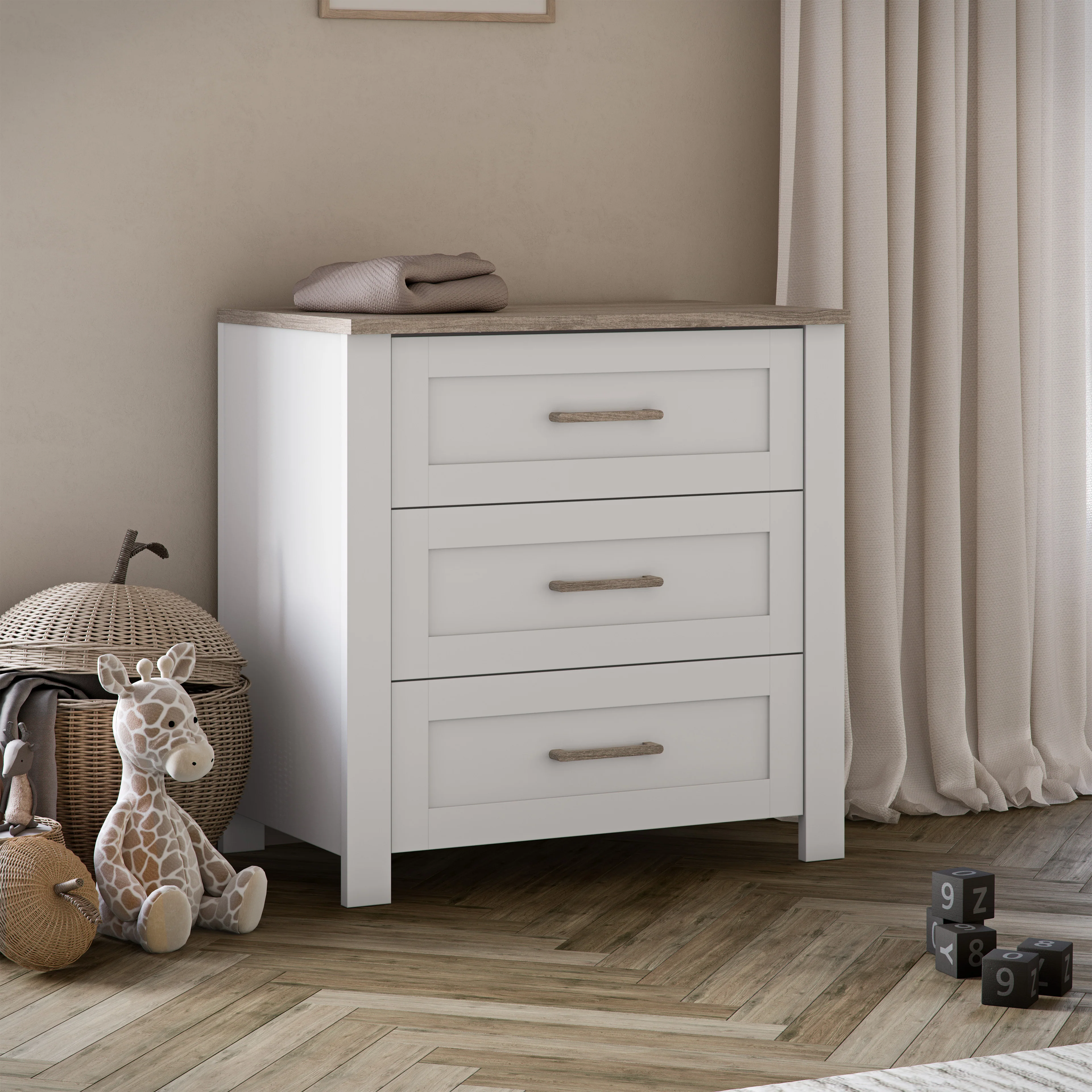 Valencia 3 Piece Nursery Set Convertible Cot to Toddler Bed, Dresser & Wardrobe - Image 5
