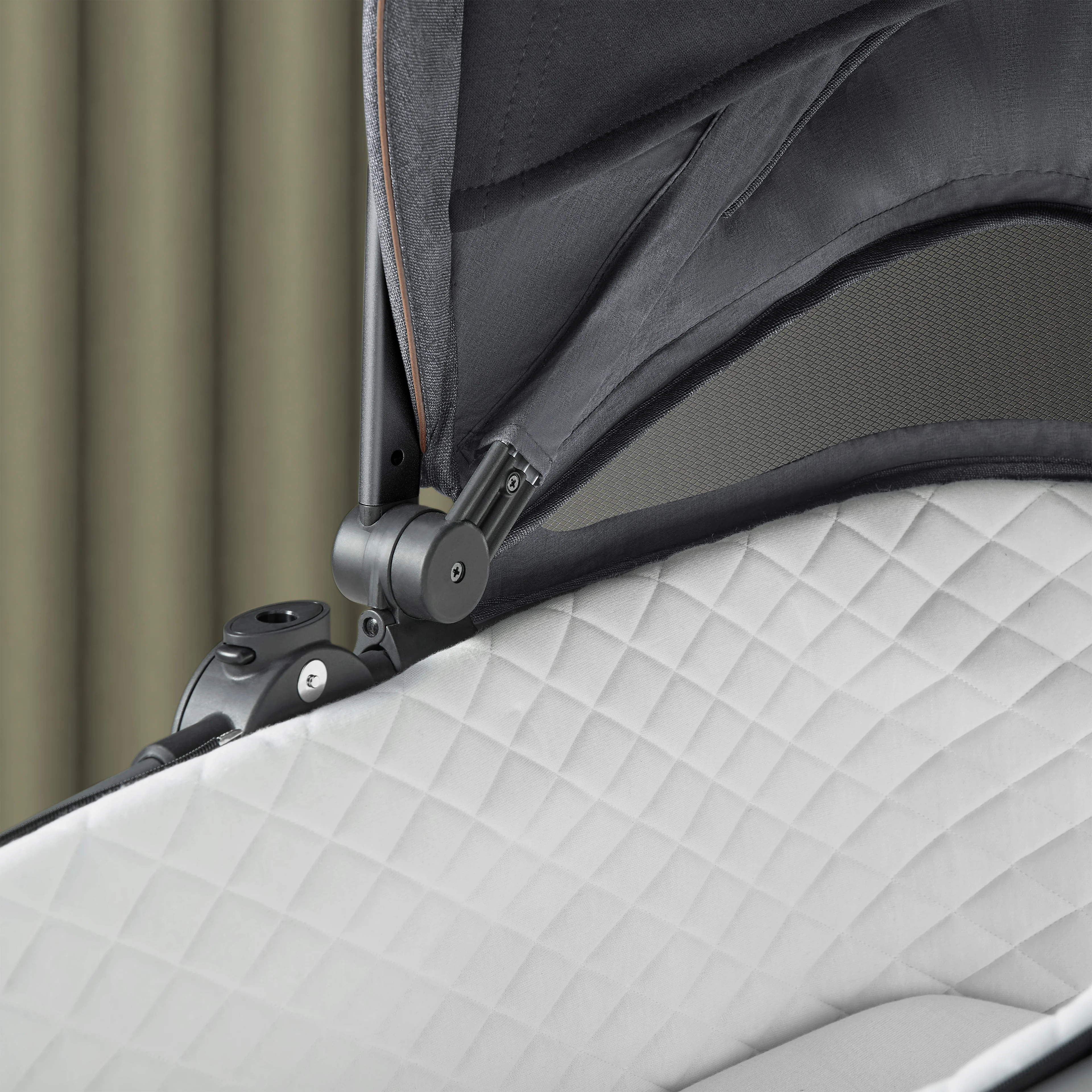Wave First Bed Carrycot Lunar - Image 5