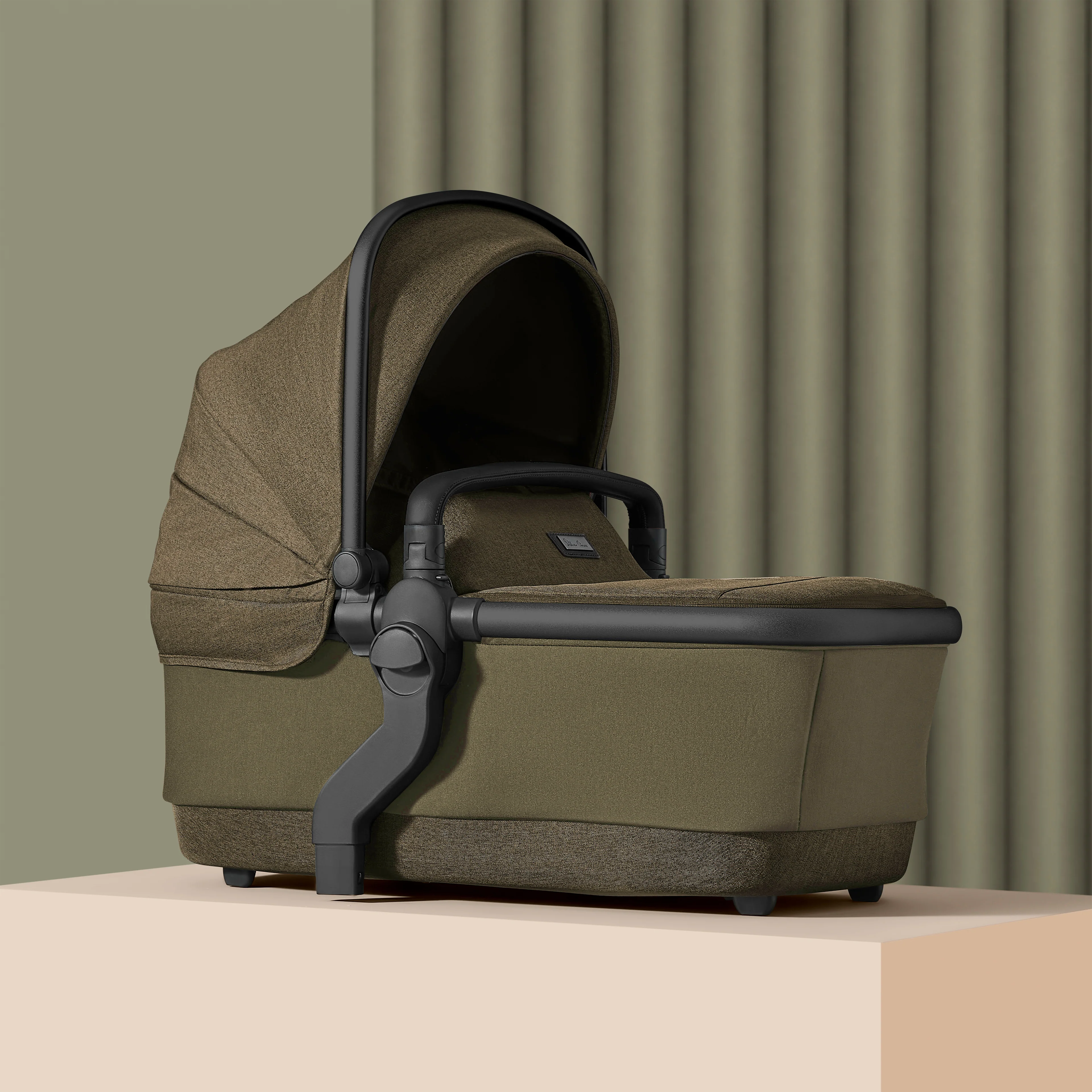 Wave First Bed Carrycot Cedar - Image 4